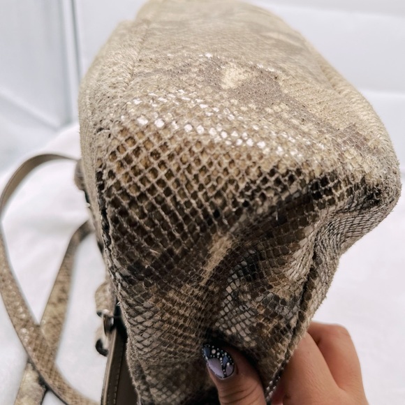 *Sold* Coach Campbell Eva Exotic Python Snakeskin Satchel w/ dust bag - Picture 3 of 12